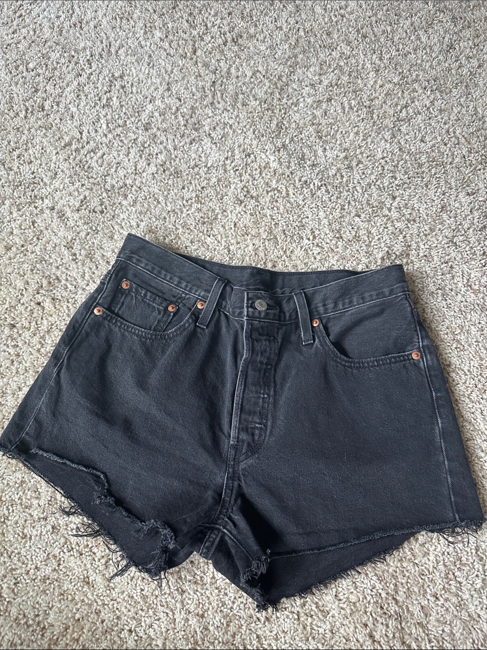 Levi's 501 original women’s Black Distressed Denim Cutoff Shorts size 29